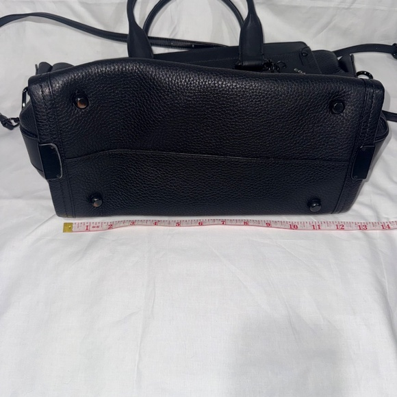 Coach Swagger Satchel – RARE Smooth Black Leather Metal Hardware Luxury Handbag - Picture 14 of 16